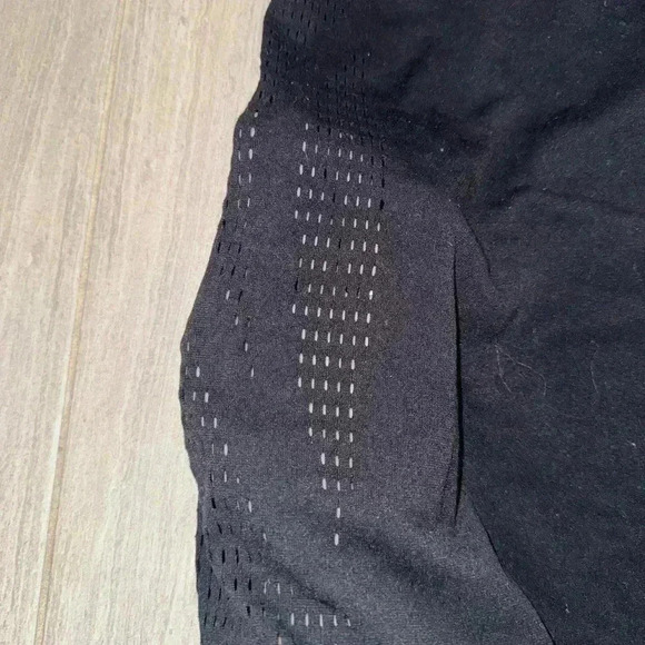 FABLETICS Black Racer Back Tank with Cut out details - Picture 2 of 5